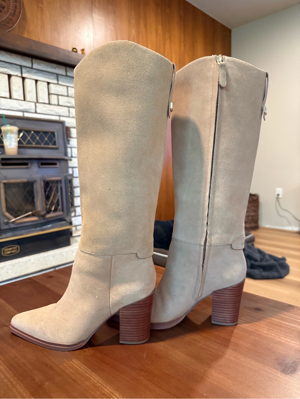 SARTO Jasmine Block Heel Boot in tan size 8